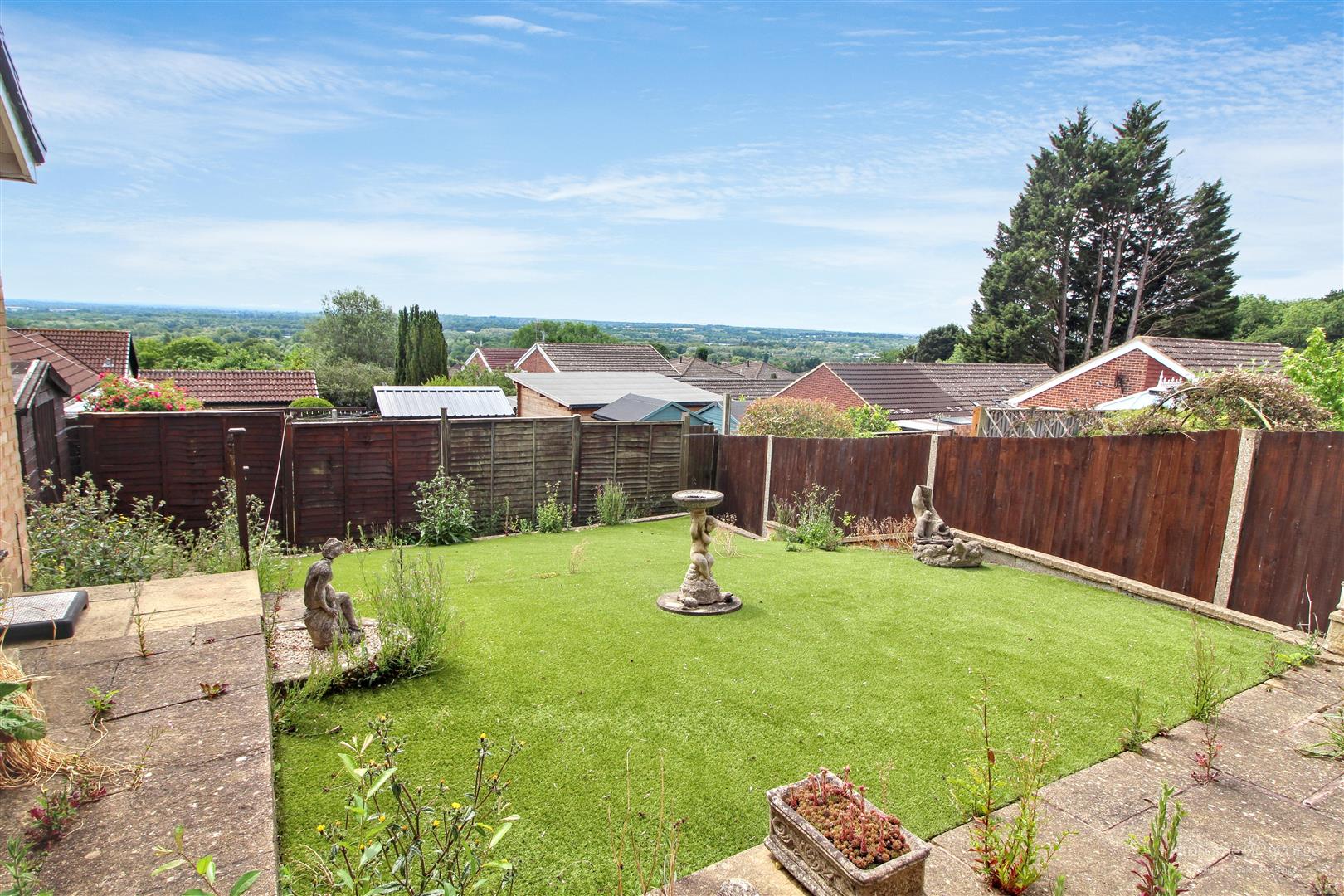 Bay Tree Rise, Calcot, Reading